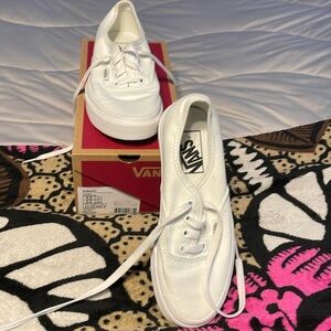 Vans authentic size 5.5 women's